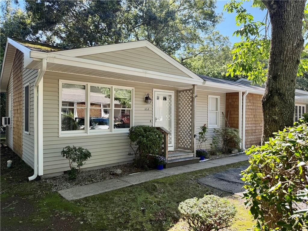 Property Photo:  32 W Castle Way A  RI 02813 