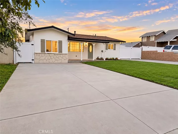 Property Photo:  9262 Camulos Avenue  CA 91763 