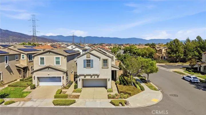 Property Photo: 5397 Vicenza Lane CA 92336