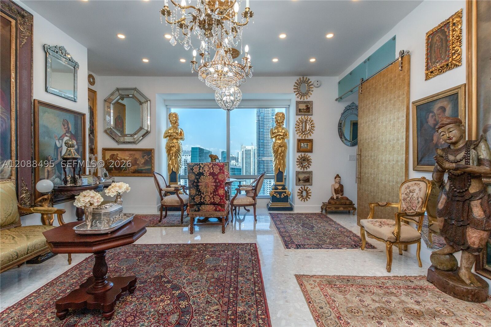 Property Photo: 1425 Brickell Av 45D FL 33131