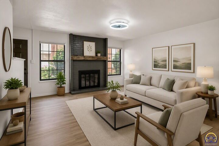 Property Photo:  3022 SW Lydia Ave  KS 66614 