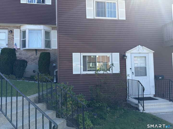 Property Photo:  41 Patricia Road  CT 06606 