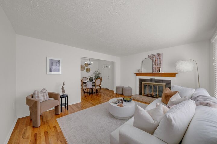 Property Photo:  603 E Columbia Ave  WA 99208 
