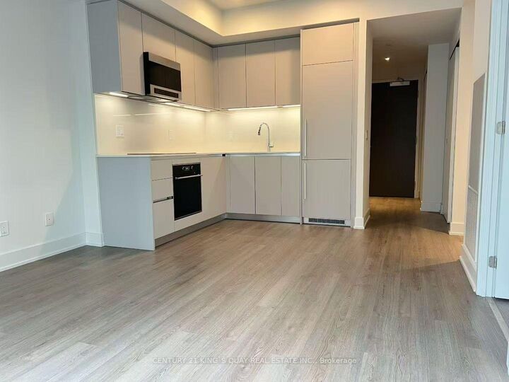 Photo de la propriété:  8 Cumberland Street 1505  ON M4W 0B6 