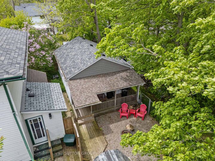 Property Photo:  10 Crescent Park  ON N0A 1N0 