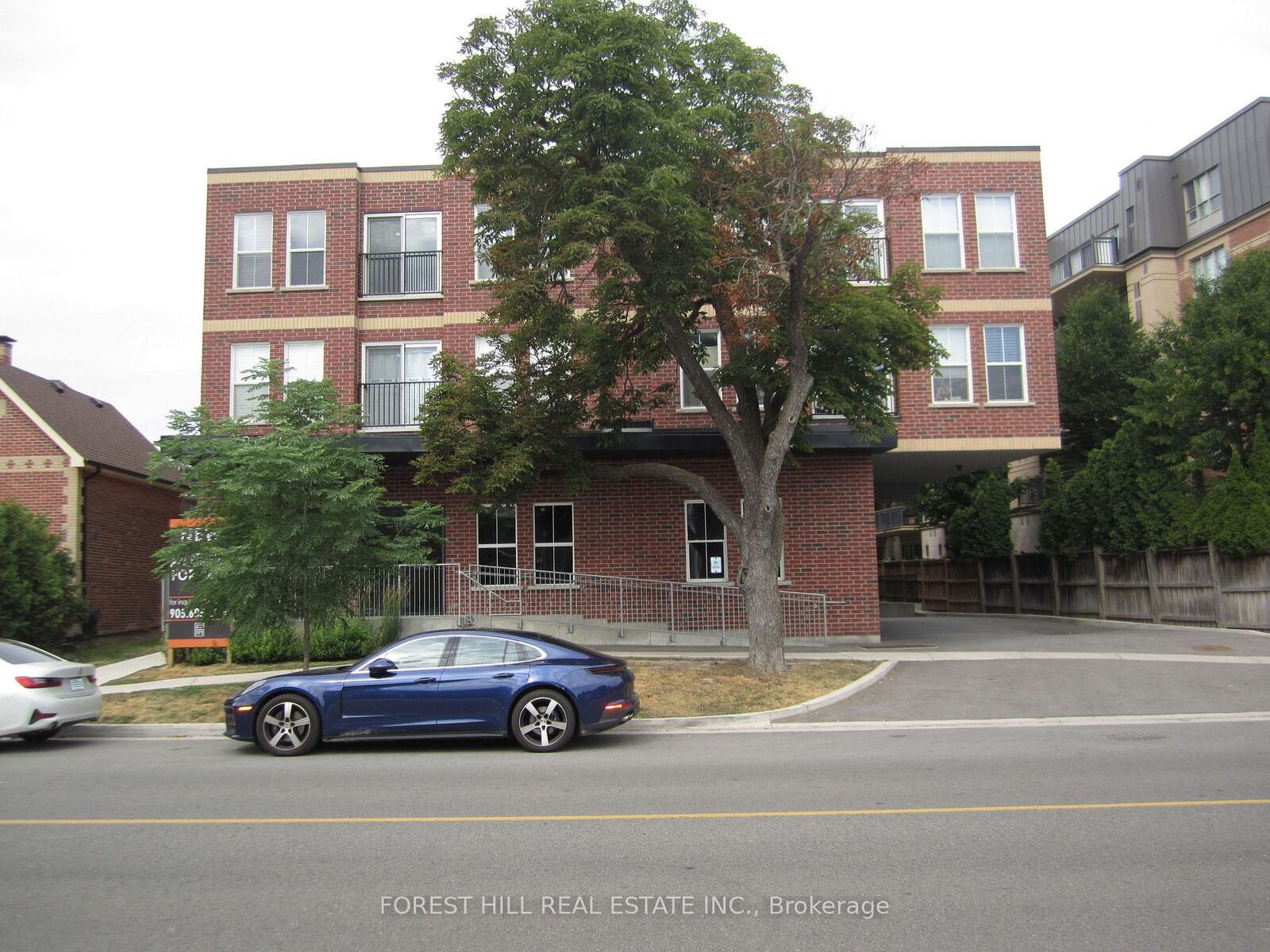 Property Photo: 8010 Kipling Avenue 308 ON L4L 0M5