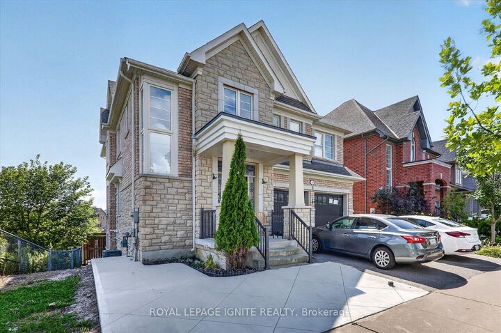 Property Photo:  133 Dance Act Avenue Bsmt  ON L1H 0H4 
