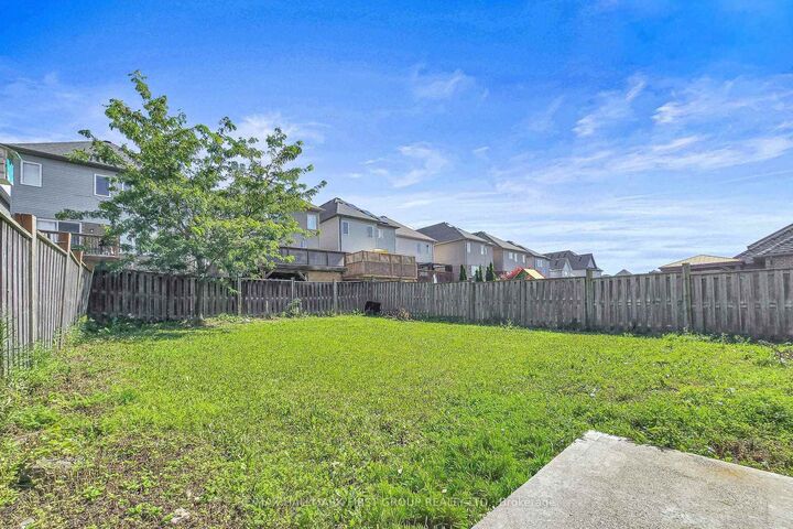 Property Photo:  791 Ormond Drive Bsmt  ON L1K 3B6 