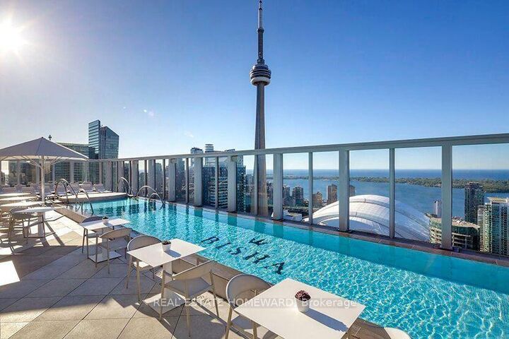 Property Photo:  88 Blue Jays Way 1501  ON M5V 0L7 