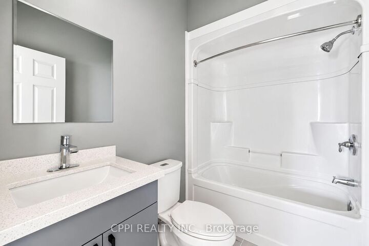 Property Photo:  255 Emerick Avenue 209  ON L2A 2W4 