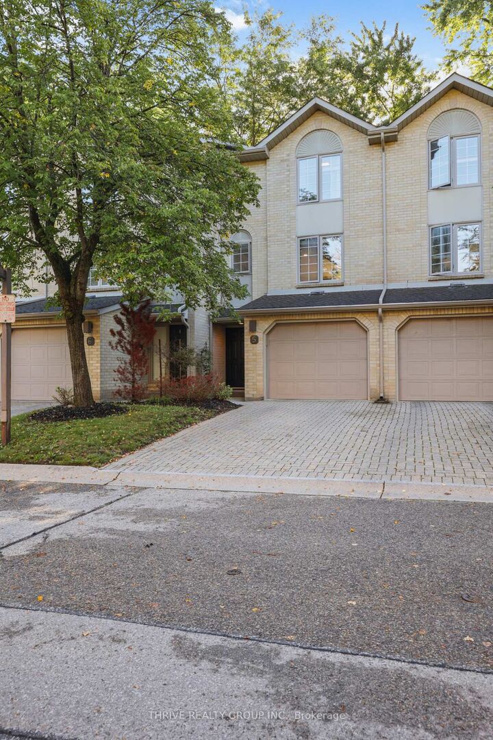Property Photo:  1399 Commissioners Road W 5  ON N6K 4G9 