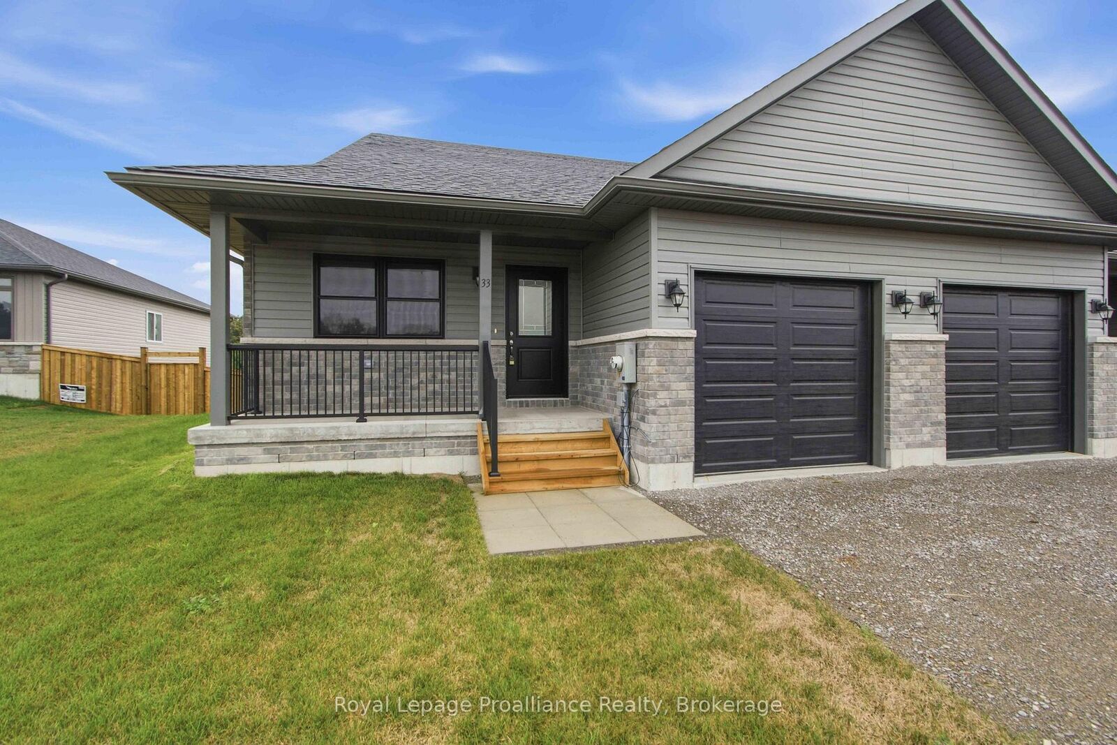 Property Photo:  33 Clayton John Avenue  ON K0K 1H0 