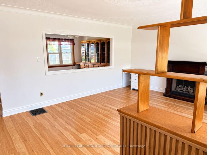 Property Photo:  5 Peru Road  ON L9T 2V5 