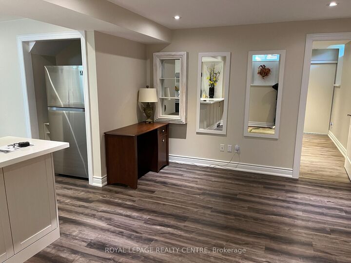 Property Photo:  522 Nanak Road Basement  ON L5B 3X2 