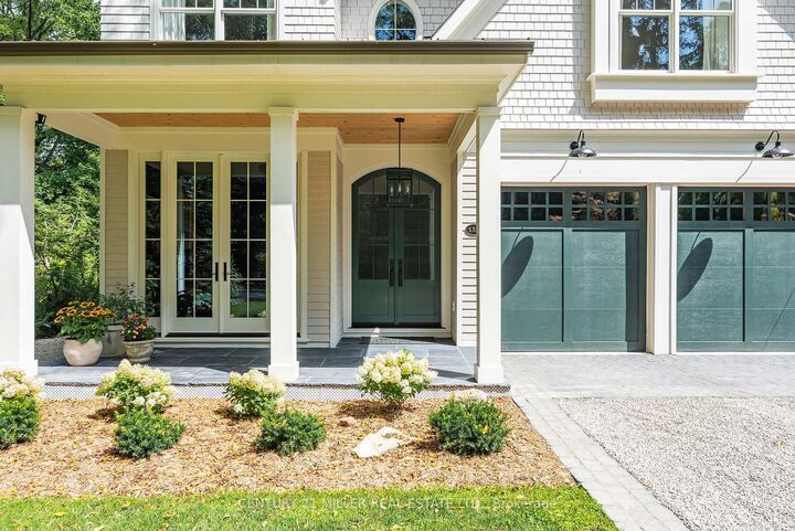 Photo de la propriété: 153 Balsam Drive ON L6J 3X4