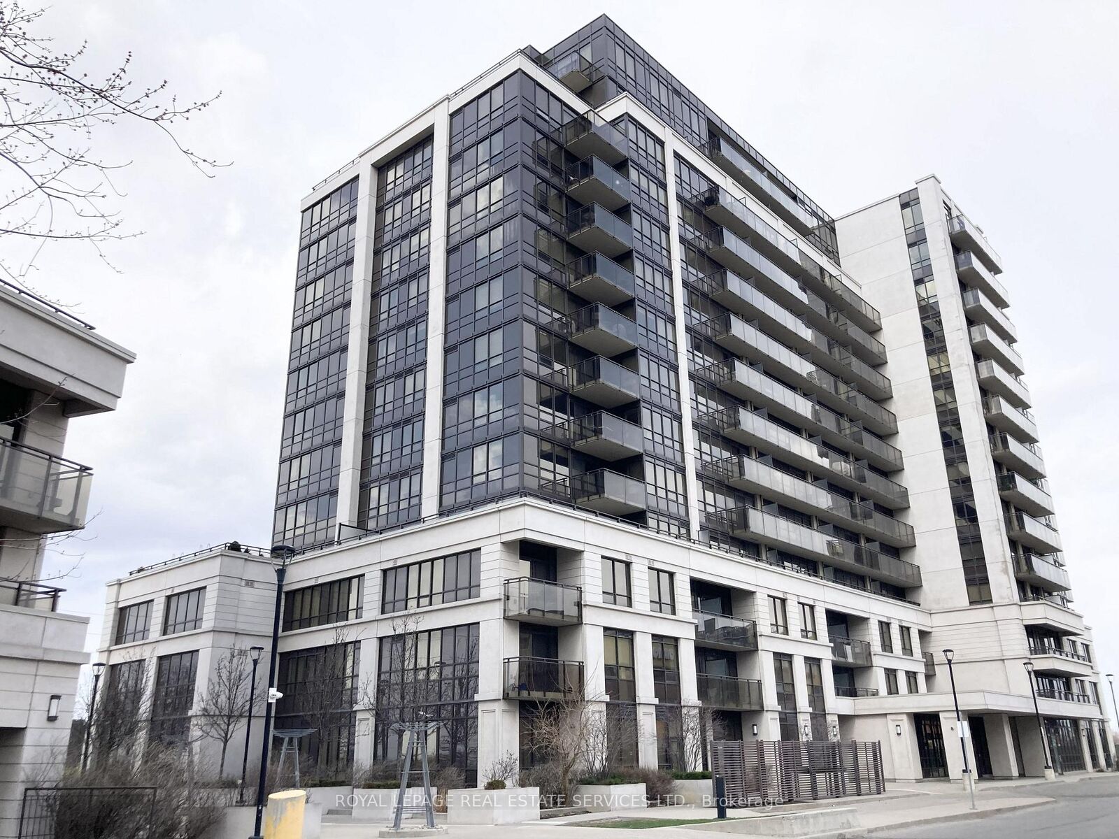 Property Photo:  55 De Boers Drive 204  ON M3J 0G5 