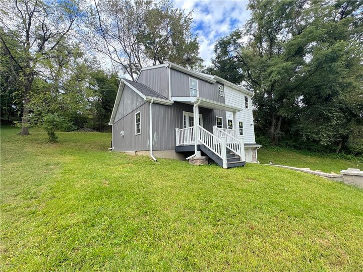 Property Photo:  7651 Pennsylvania Ave  PA 15501 