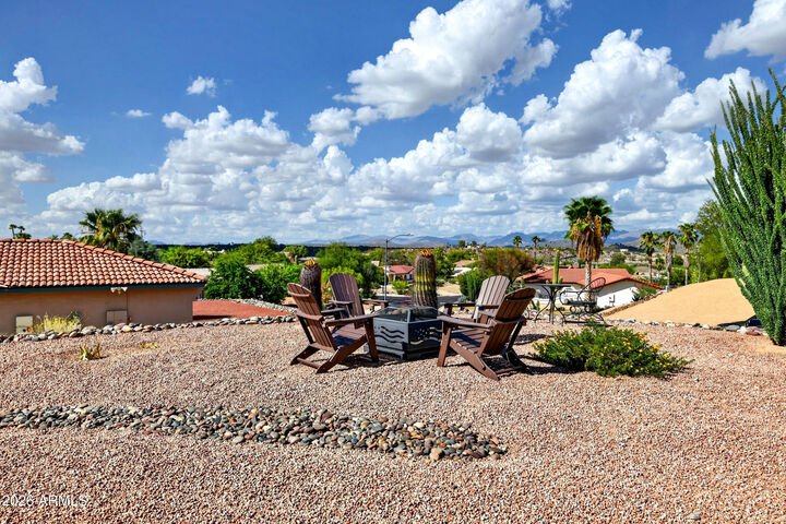 Property Photo:  502 N Sierra Vista Drive  AZ 85390 