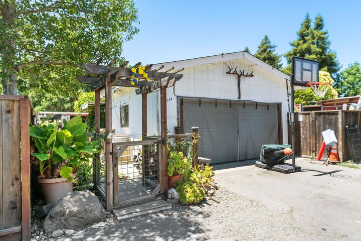 Property Photo:  1170 1166 La Homa Drive  CA 94558 