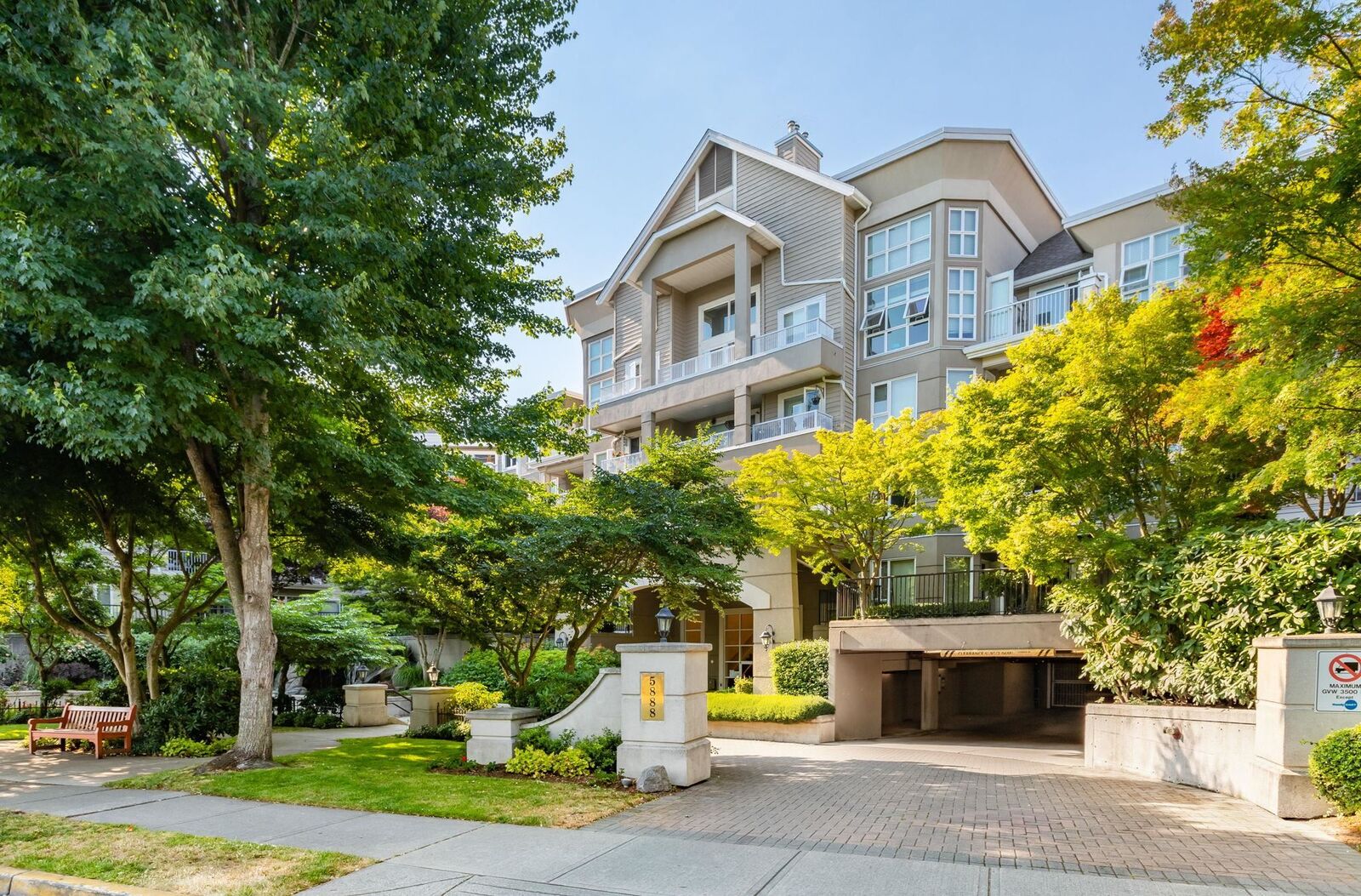 Property Photo:  5888 Dover Crescent 230  BC V7C 5R9 