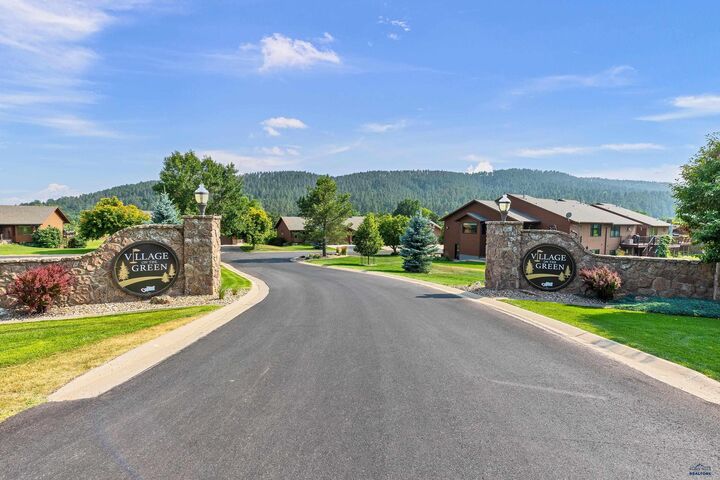 Property Photo:  1150 Duffer Dr  SD 57702-7305 