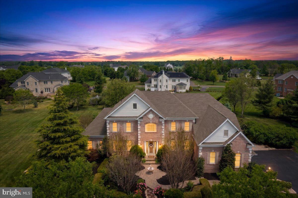 Property Photo:  4 Apple Blossom Lane  NJ 08514 