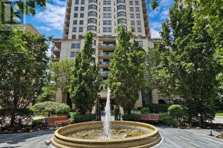 Property Photo:  660 Sheppard Avenue East Lph05  ON M2K 3E5 