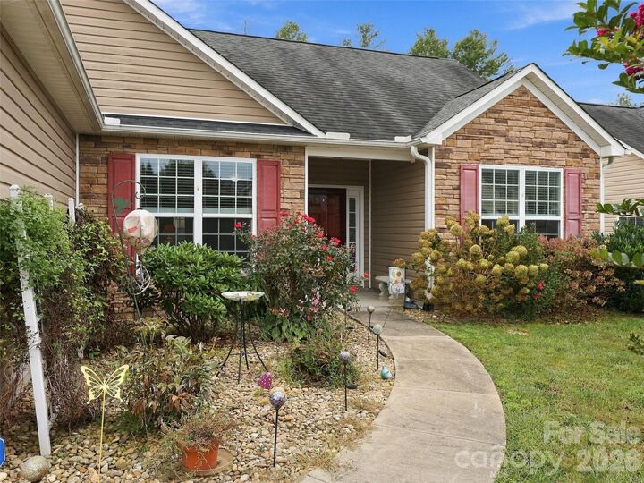 Property Photo:  78 Brookstone Court  NC 28792 