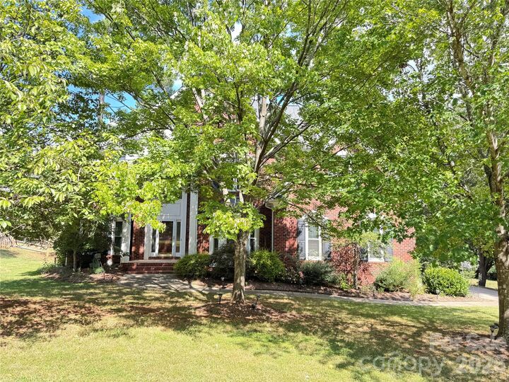 Property Photo:  178 Cove Creek Loop  NC 28117 