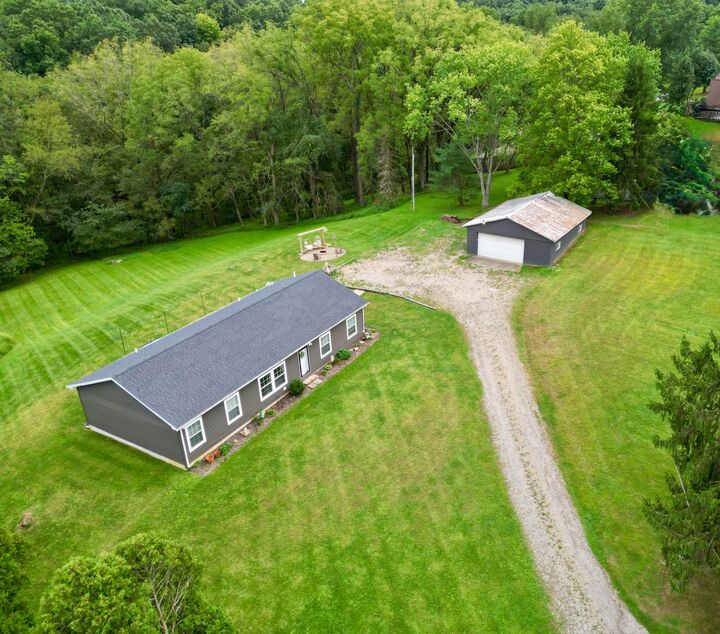Property Photo: 1300 Lectric Lane OH 43701