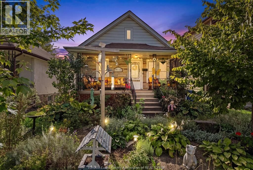 Property Photo:  1535 Moy Avenue  ON N8X 1J4 