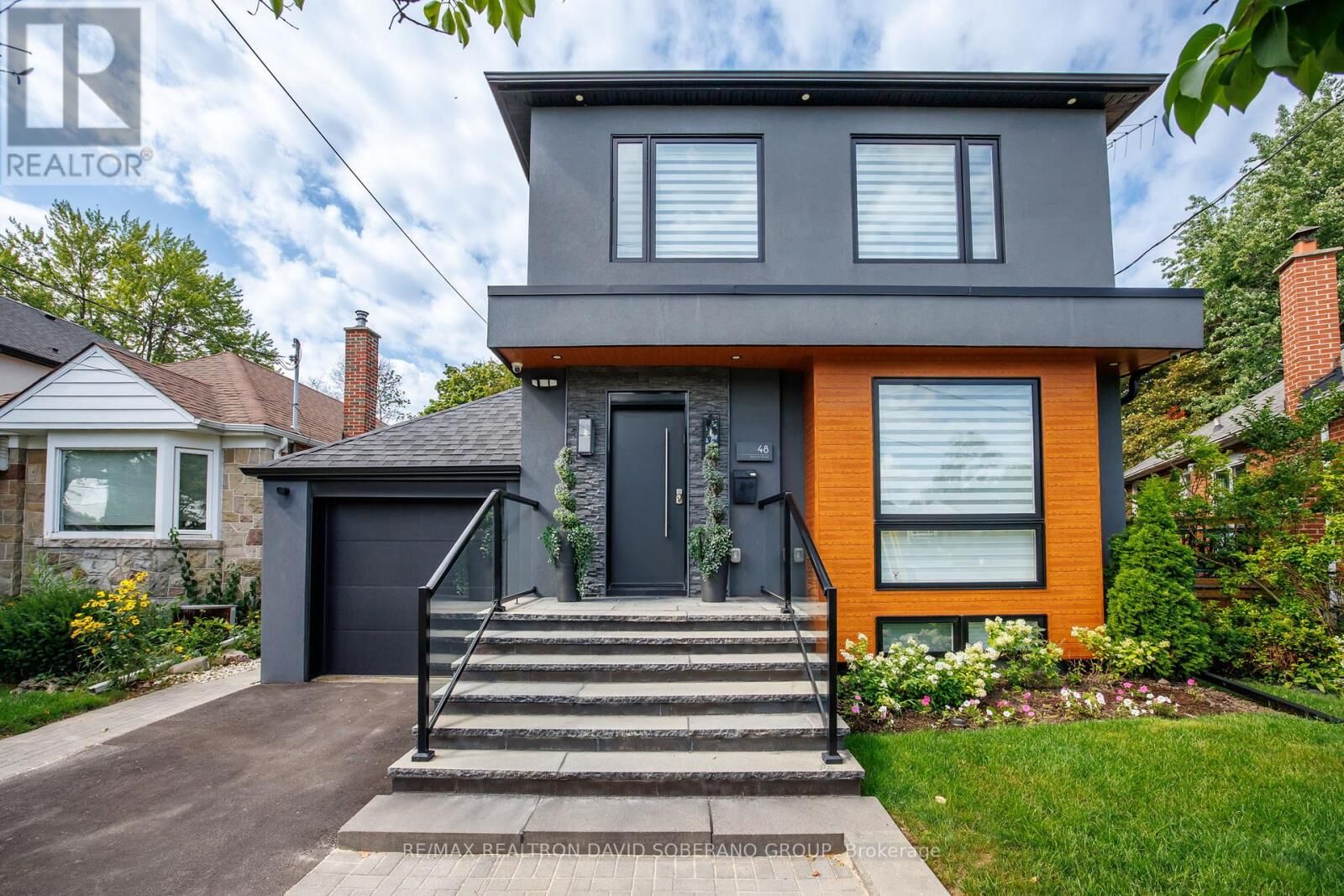 Property Photo:  48 Almont Road  ON M3H 3E5 
