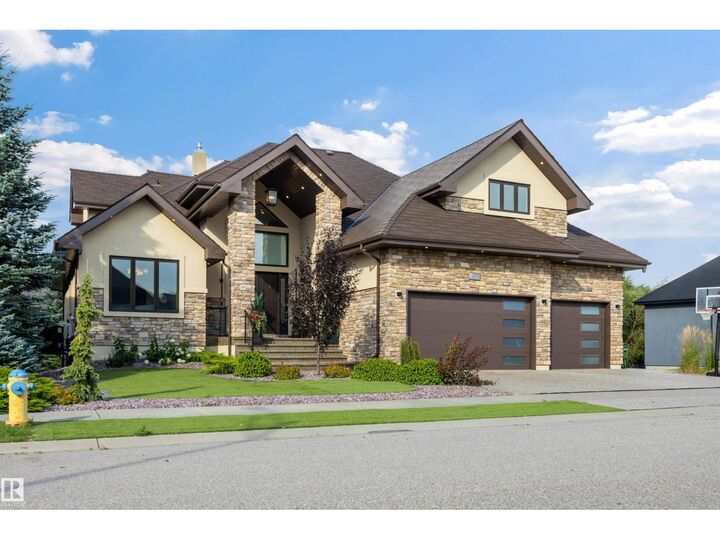 Property Photo:  2793 Wheaton Dr NW  AB T6W 2M6 