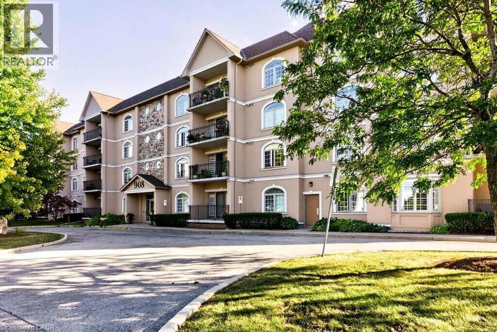 Photo de la propriété:  908 Mohawk Road East 305  ON L8T 2R8 