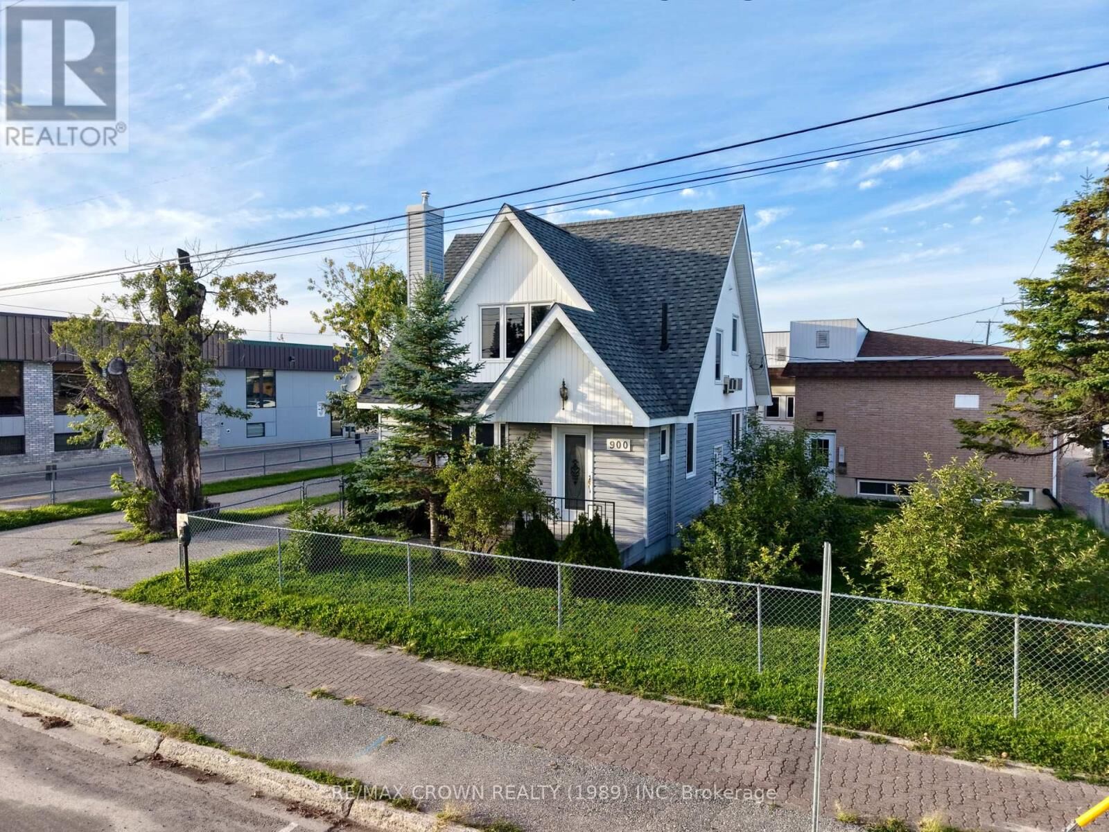 Property Photo:  900 Prince Street  ON P0L 1N0 