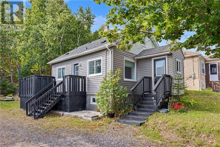 Property Photo:  87 Simcoe Street  ON P3C 3L1 