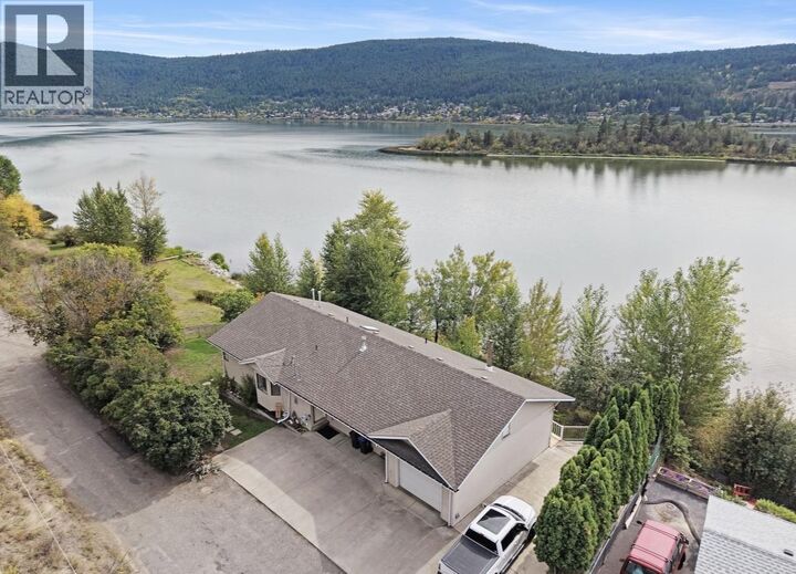 Property Photo:  1555 Duncan Road  BC V2G 5K5 