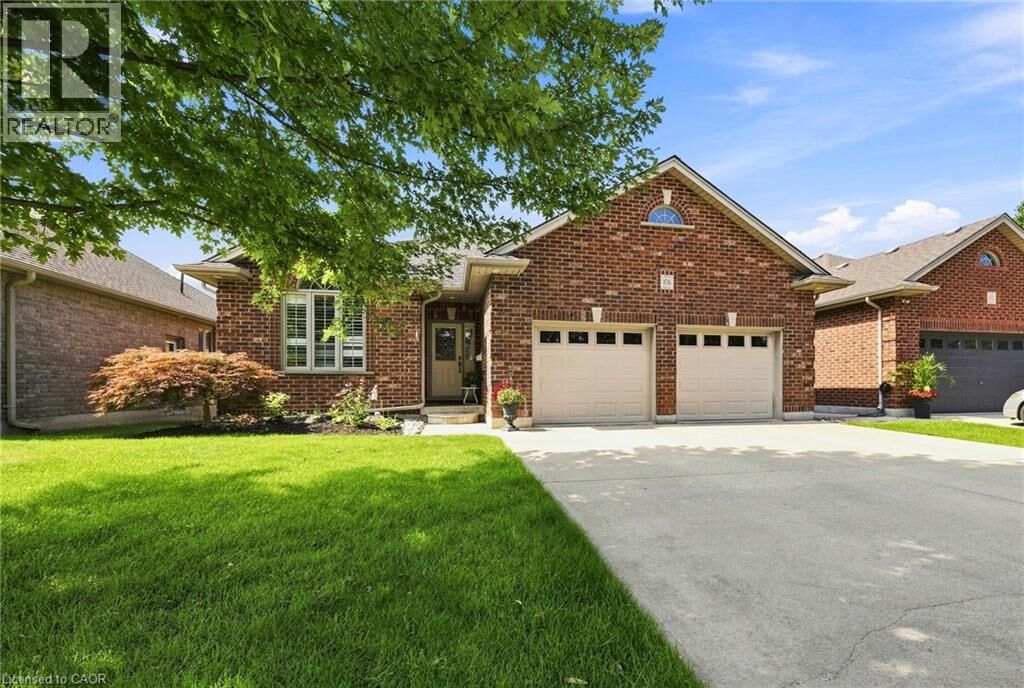 Property Photo: 106 Kingfisher Avenue ON N4T 1T7