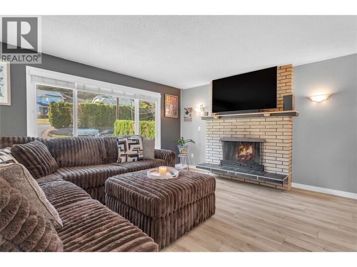 Property Photo: 3227 McIver Road BC V4T 1G1