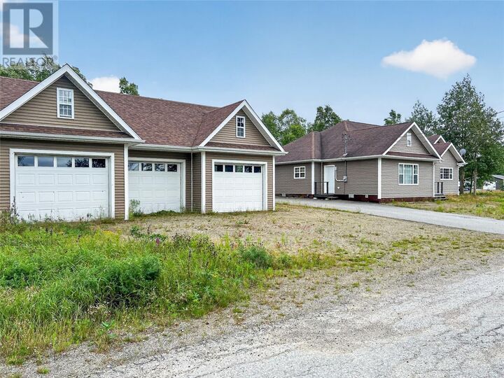Property Photo:  31 Smallwood Drive  NL A0G 4P0 