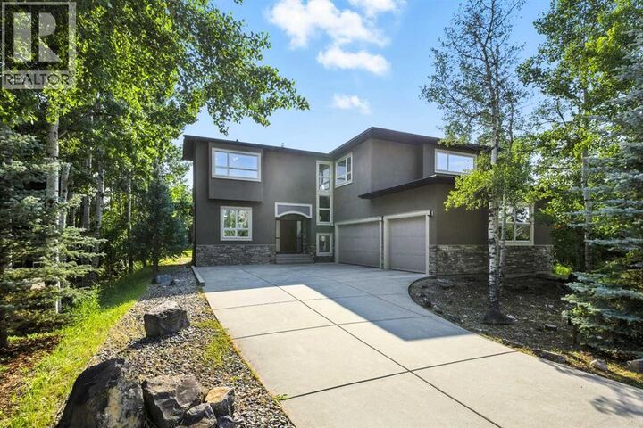 Property Photo:  62 Posthill Drive Southwest  AB T3M 0A8 