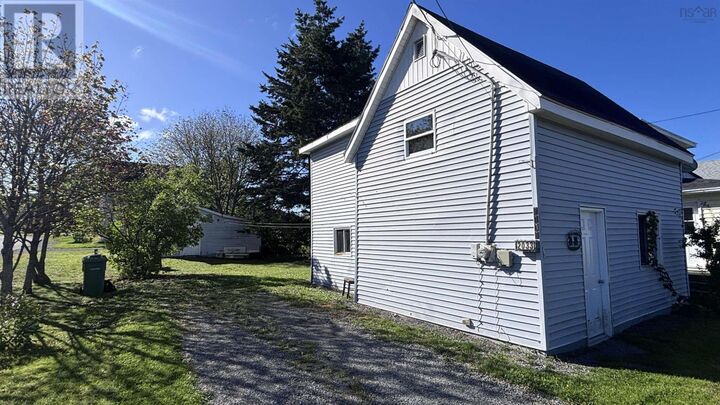 Property Photo:  2033 Church Street  NS B0K 2A0 