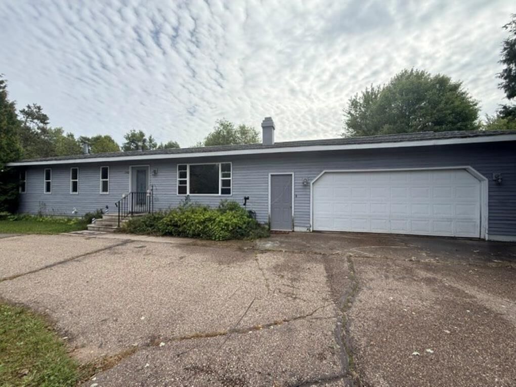Property Photo: 1542 Pine Grove Drive WI 54455