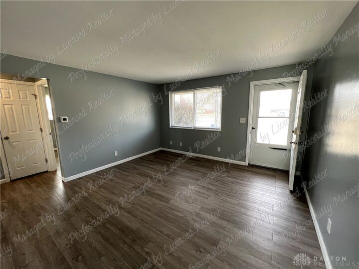 Property Photo:  5444 Bellefontaine  OH 45424 