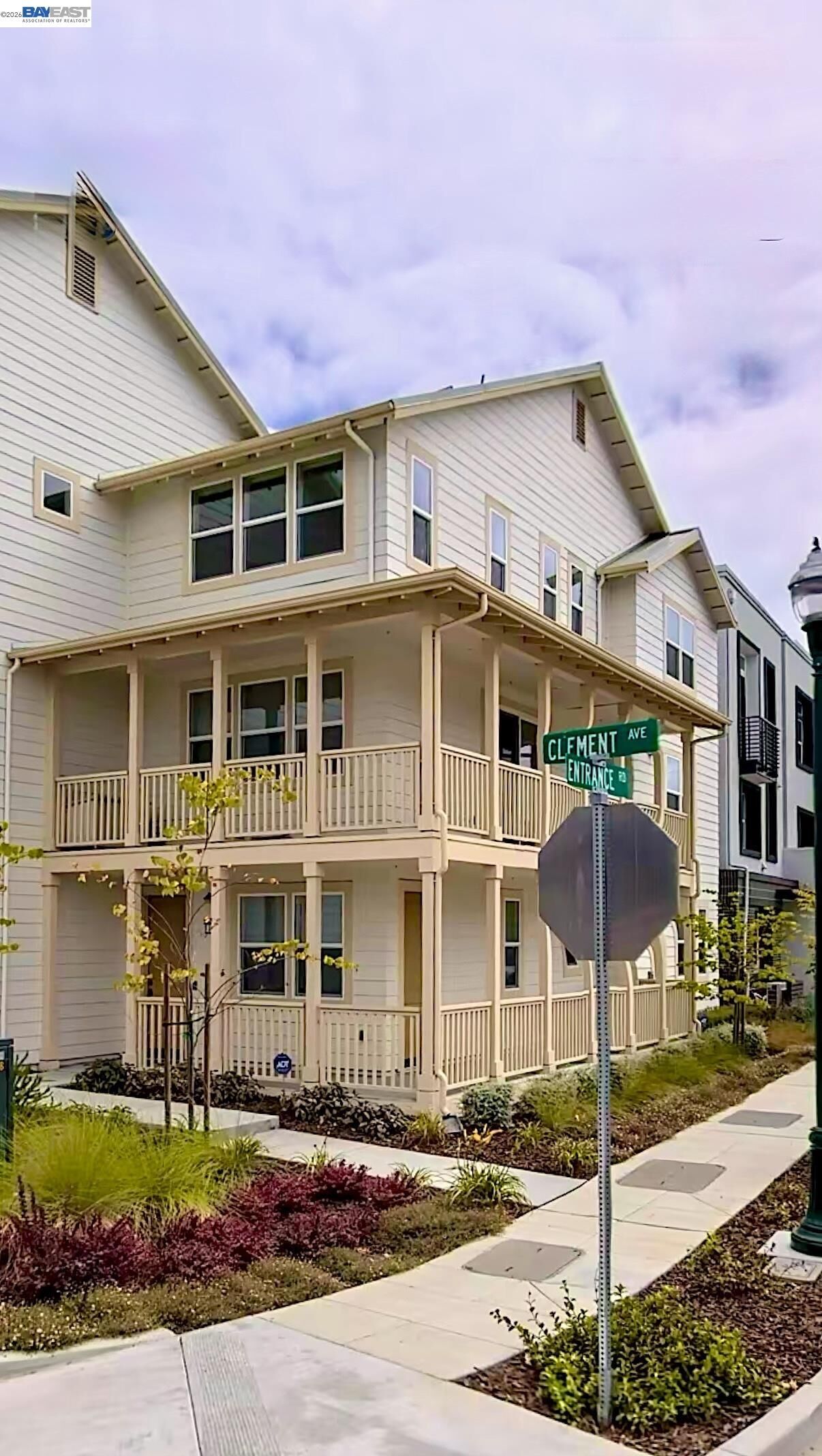 Property Photo: 1826 Entrance Rd CA 94501
