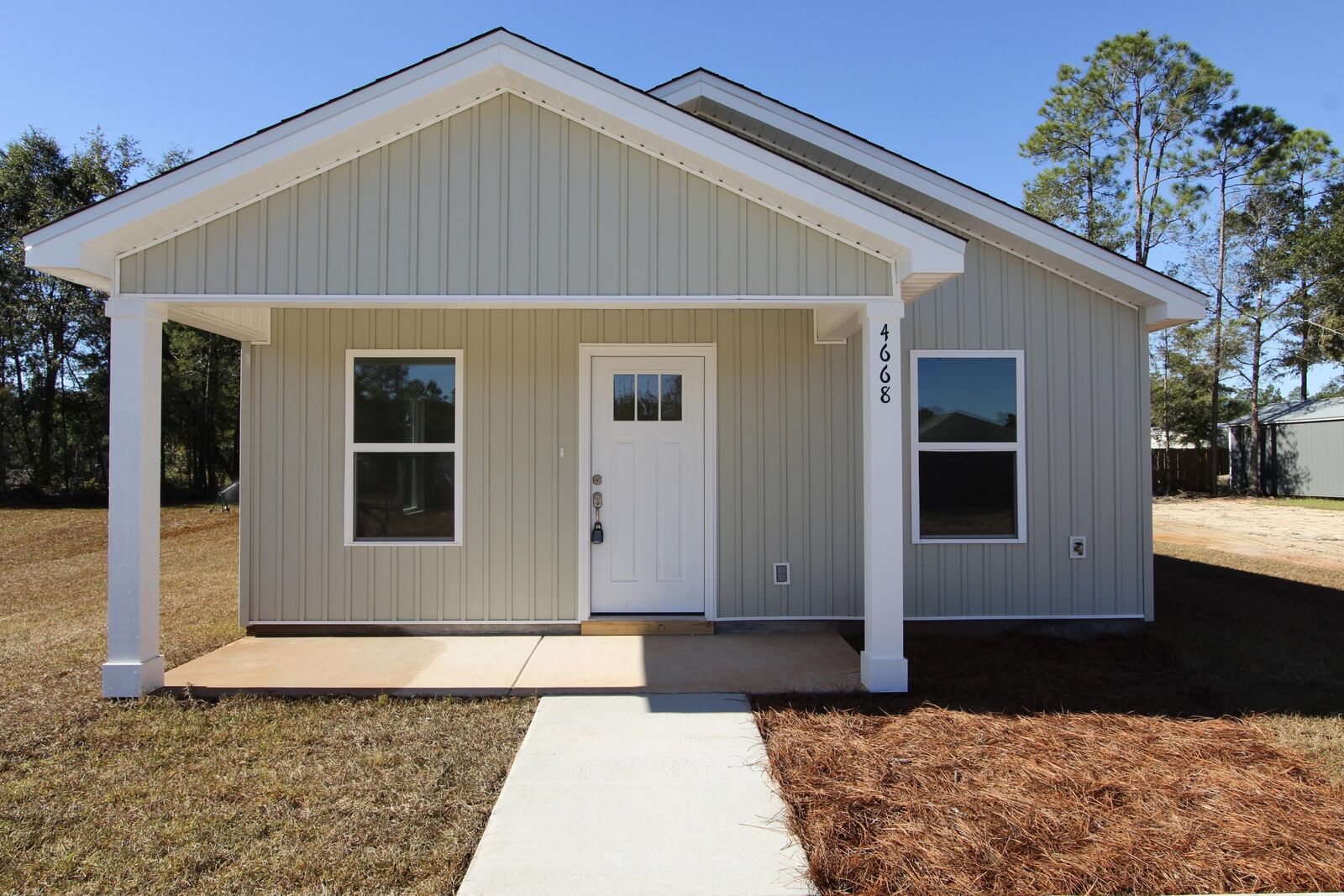 Property Photo: 5318 Wright Home Place FL 32539