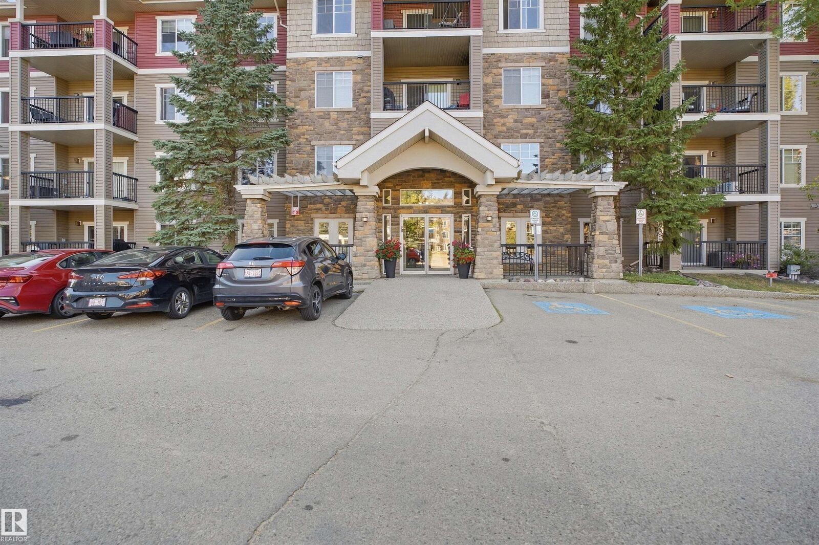 Property Photo:  2098 Blackmud Creek Drive SW 116  AB T6W 1T7 