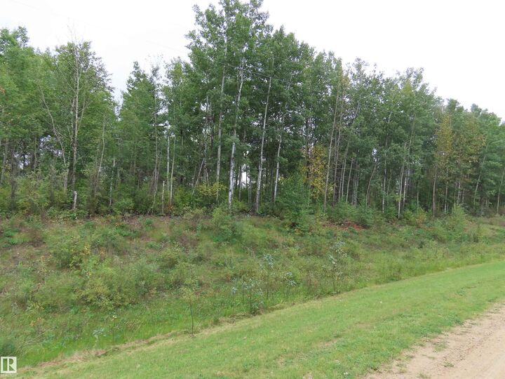 Property Photo:  2406 Twp Road 540 15  AB T0E 1V0 