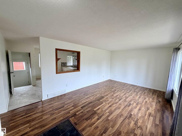 Property Photo:  5113 45 Street  AB T0A 3A2 