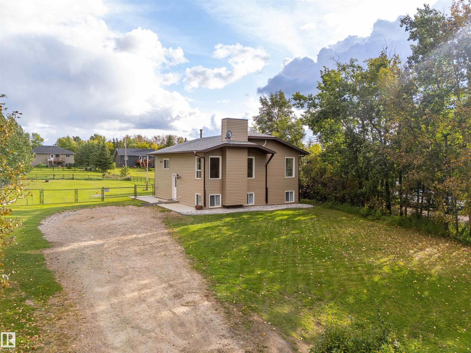 Property Photo:  #444 46410 Twp Rd 610  AB T9N 2G6 